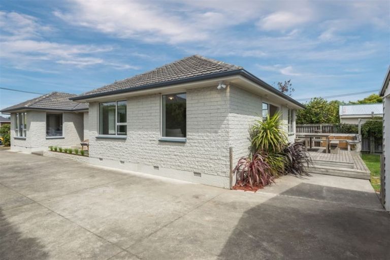 Photo of property in 47 Fovant Street, Russley, Christchurch, 8042