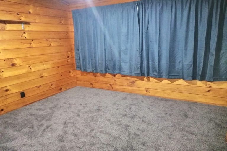 Photo of property in 10 Hazlewood Avenue, Karori, Wellington, 6012