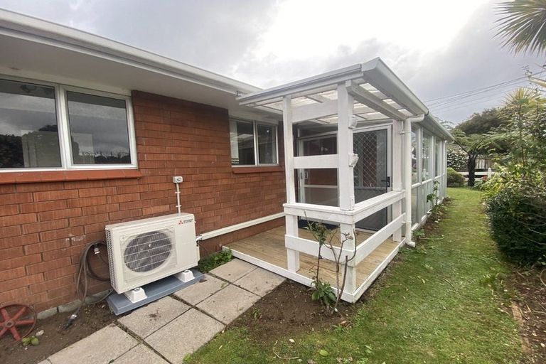 Photo of property in 124b Govett Avenue, Frankleigh Park, New Plymouth, 4310