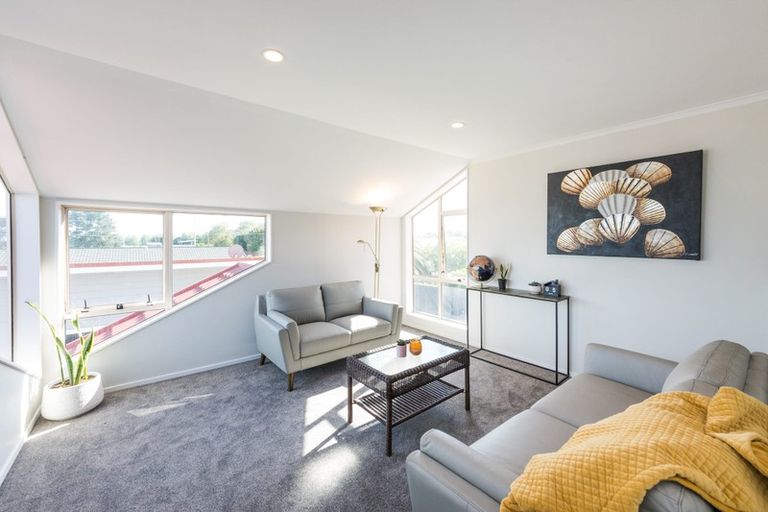 Photo of property in 184 Kelvin Grove Road, Kelvin Grove, Palmerston North, 4414