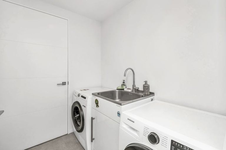 Photo of property in 6 Blossom Lane, Rolleston, 7615