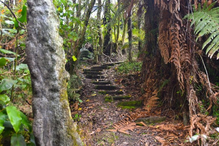 Photo of property in 85 Spencer Road, Lake Tarawera, Rotorua, 3076