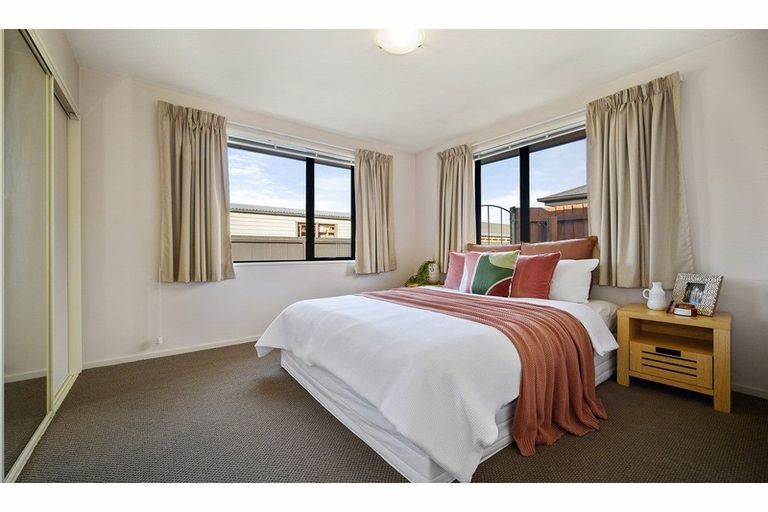 Photo of property in 3/191 Gayhurst Road, Dallington, Christchurch, 8061