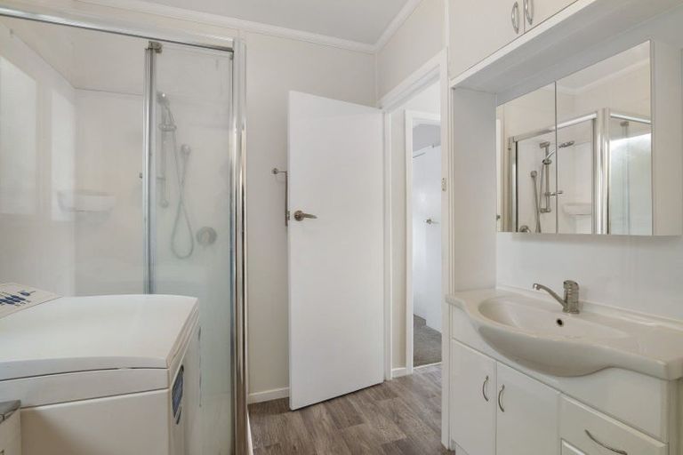 Photo of property in 42e Cutfield Street, Inglewood, 4330