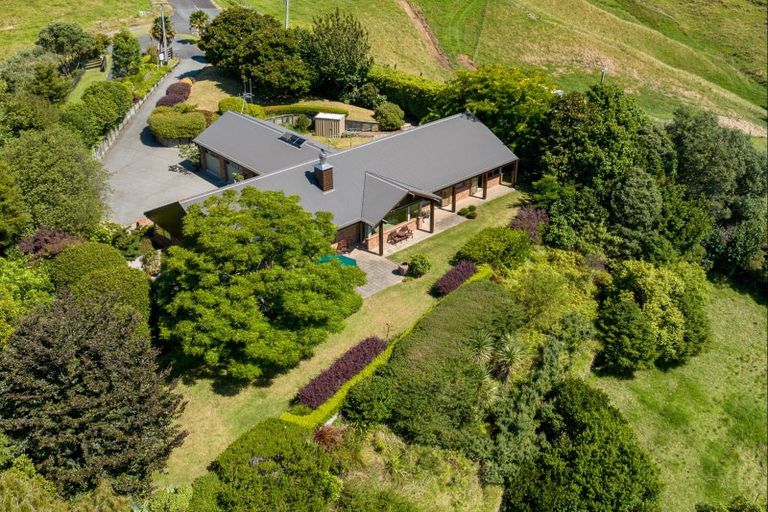 Photo of property in 345 Waitaha Road South, Welcome Bay, Tauranga, 3175