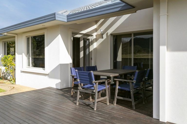 Photo of property in 11 Birchwood Lane, Hilltop, Taupo, 3330