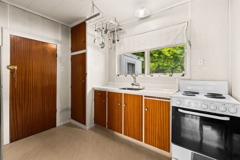 Photo of property in 228 Kennedy Road, Onekawa, Napier, 4110