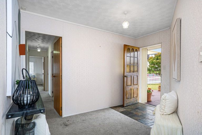 Photo of property in 1 Taumata Place, Hairini, Tauranga, 3112