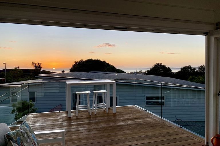 Photo of property in 36 Manhattan Rise, Orewa, 0931