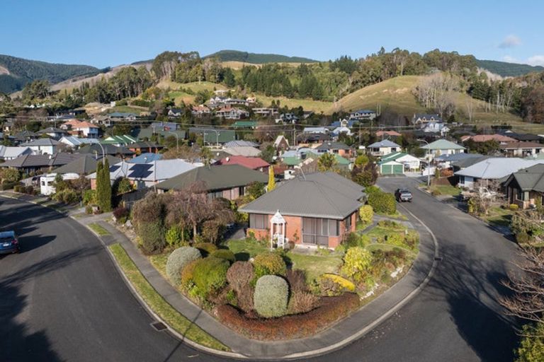 Photo of property in 1 Kate Edger Place, Stoke, Nelson, 7011