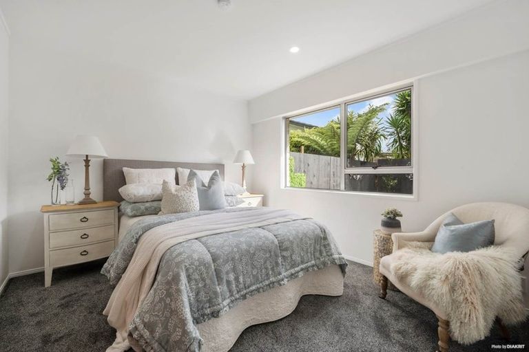 Photo of property in 2/21 Cosy Place, Howick, Auckland, 2014