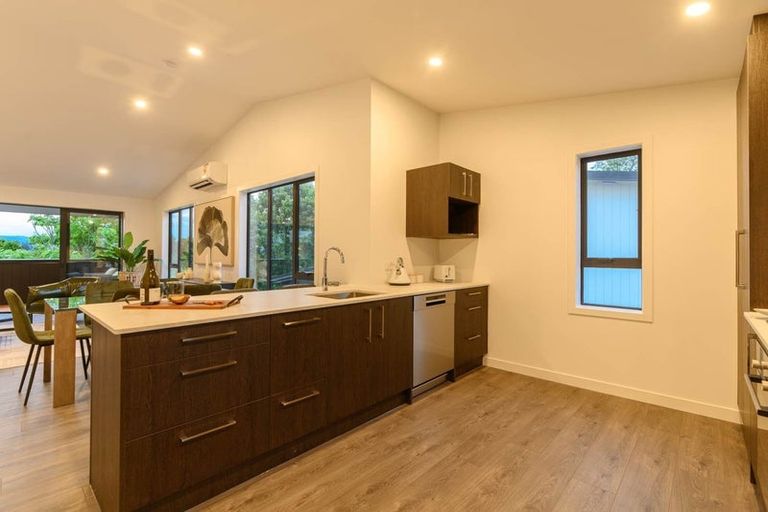 Photo of property in 20b Arataki Views Way, Glen Eden, Auckland, 0602