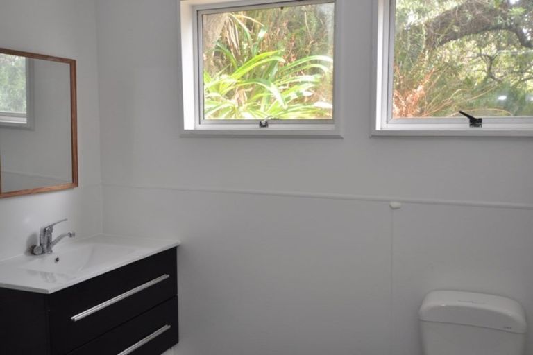 Photo of property in 13 Florence Place, Pauanui, Hikuai, 3579