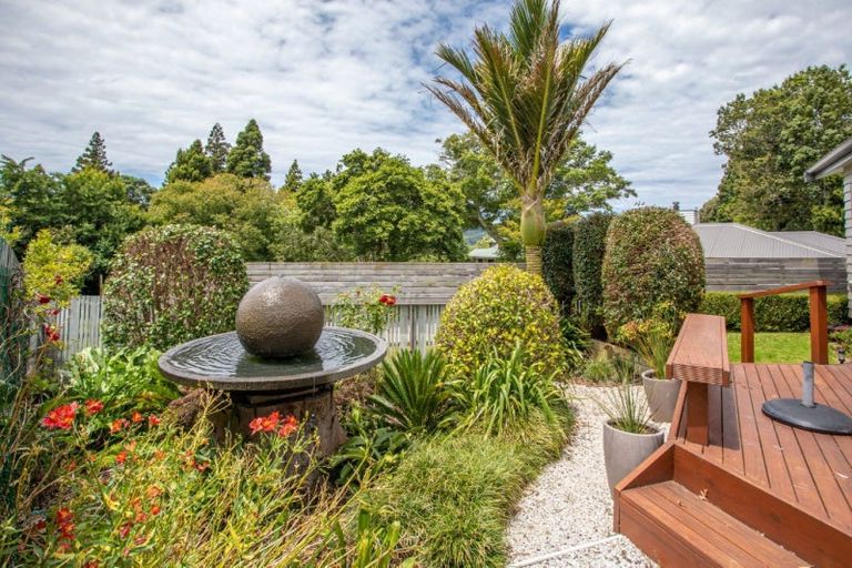 Photo of property in 118 Tirohanga Drive, Whangamata, 3620