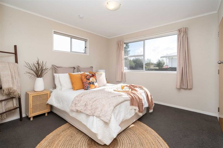 Photo of property in 17 Margaret Place, Deanwell, Hamilton, 3206