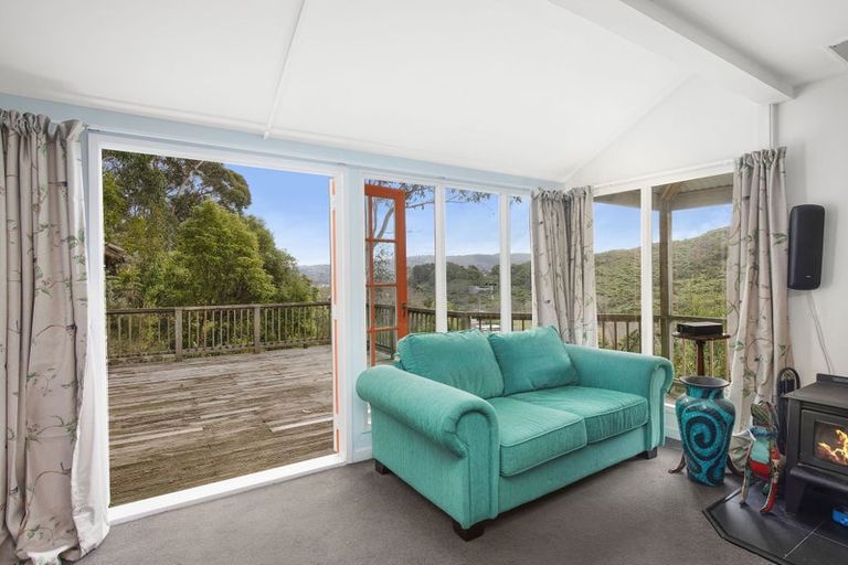 Photo of property in 10 Prebble Grove, Naenae, Lower Hutt, 5011