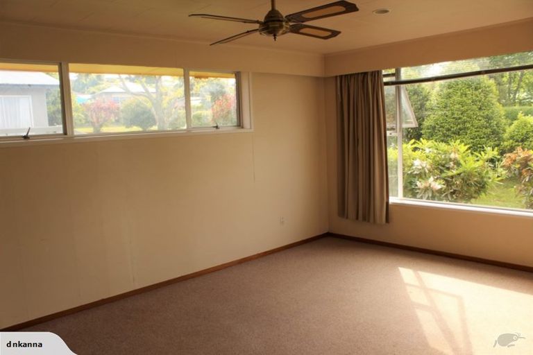 Photo of property in 3 Carter Drive, Pomare, Rotorua, 3015