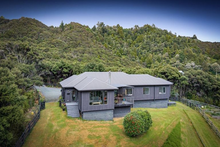 Photo of property in 281 J Tolhopf Road, Puhoi, Warkworth, 0981