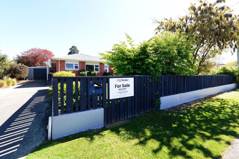 Photo of property in 15 Oxford Street, Waimate, 7924