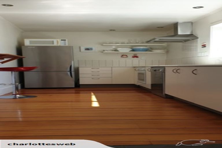 Photo of property in 1/39 Georges Drive, Napier South, Napier, 4110