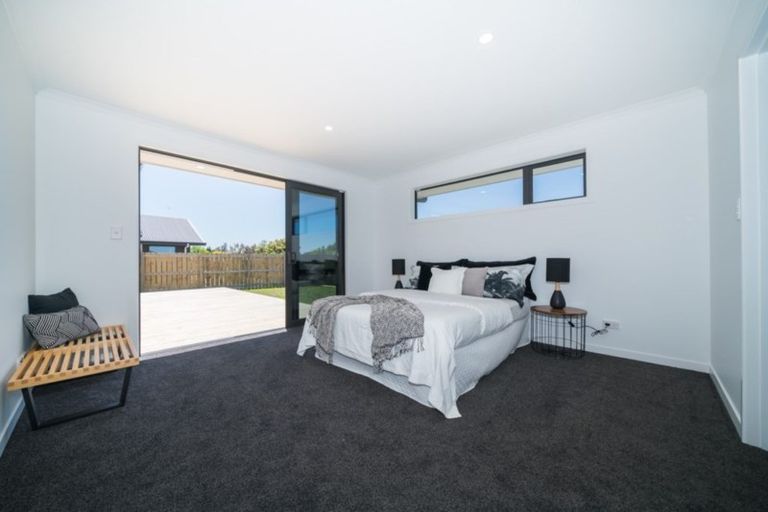 Photo of property in 27 Poplar Grove, Feilding, 4702
