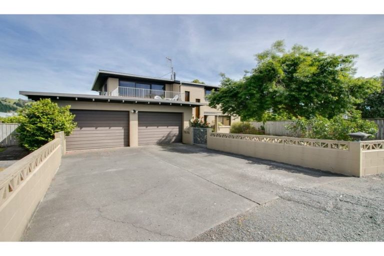 Photo of property in 4 Anthony Place, Bay View, Napier, 4104
