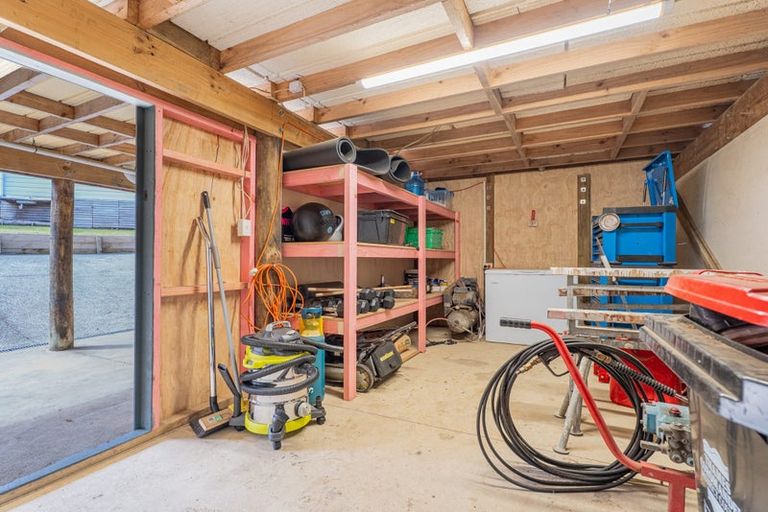 Photo of property in 9 Christa Court, Whitianga, 3510