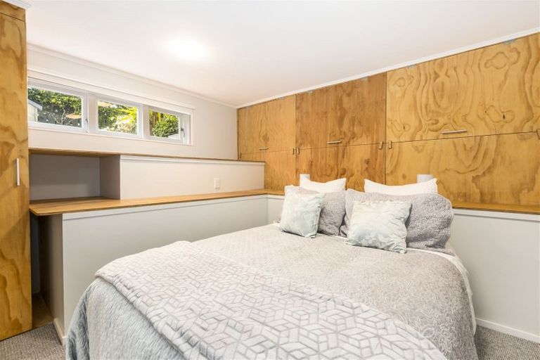 Photo of property in 41 Cockayne Road, Khandallah, Wellington, 6035