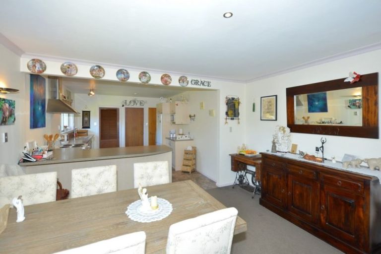 Photo of property in 20 Woodstock Place, Russley, Christchurch, 8042