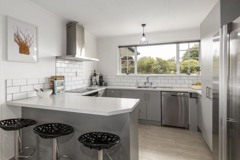 Photo of property in 2 Glenroy Crescent, Springlands, Blenheim, 7201