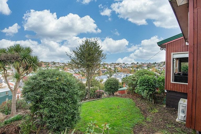 Photo of property in 1 Iona Street, Mornington, Dunedin, 9011