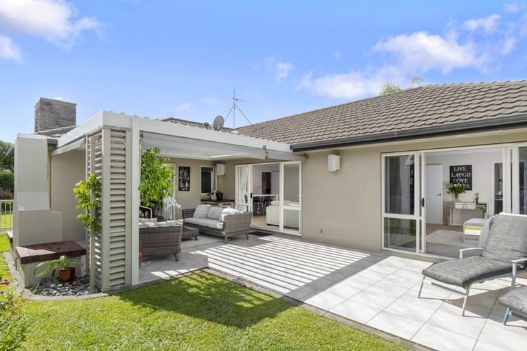 Photo of property in 40 Contour Avenue, Pyes Pa, Tauranga, 3112