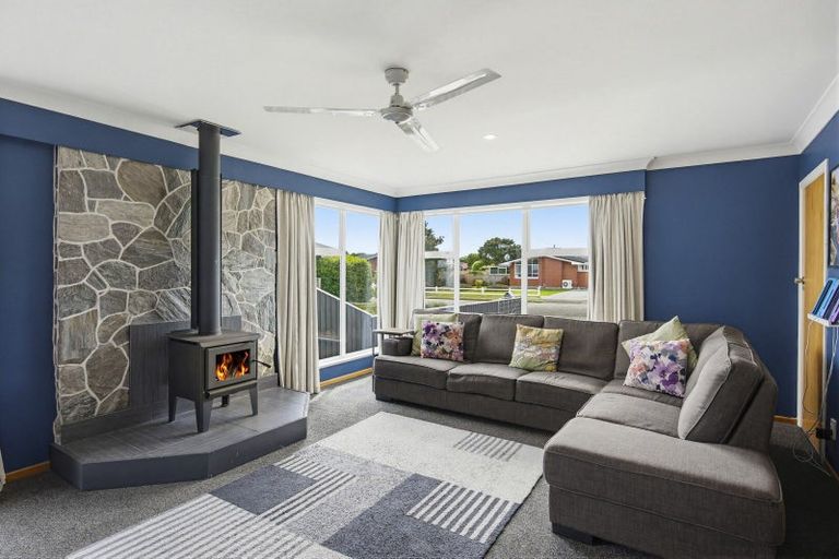 Photo of property in 28 Marlborough Street, Levin, 5510