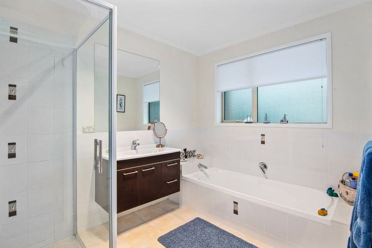 Photo of property in 9 Genia Drive, Wakefield, 7025