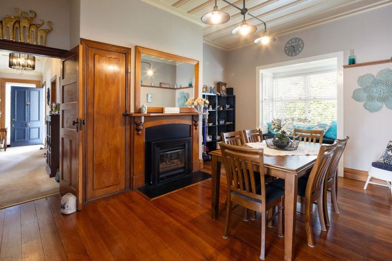 Photo of property in 104 Forest Lake Road, Forest Lake, Hamilton, 3200