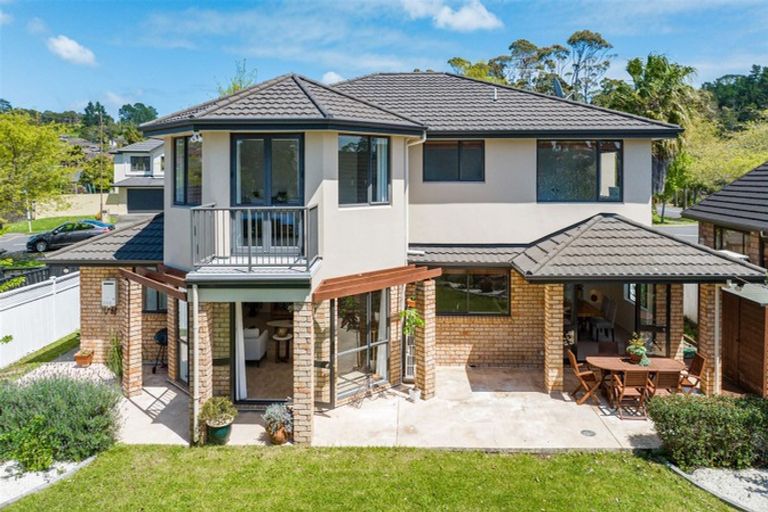 Photo of property in 39 Lake Panorama Drive, Henderson, Auckland, 0612