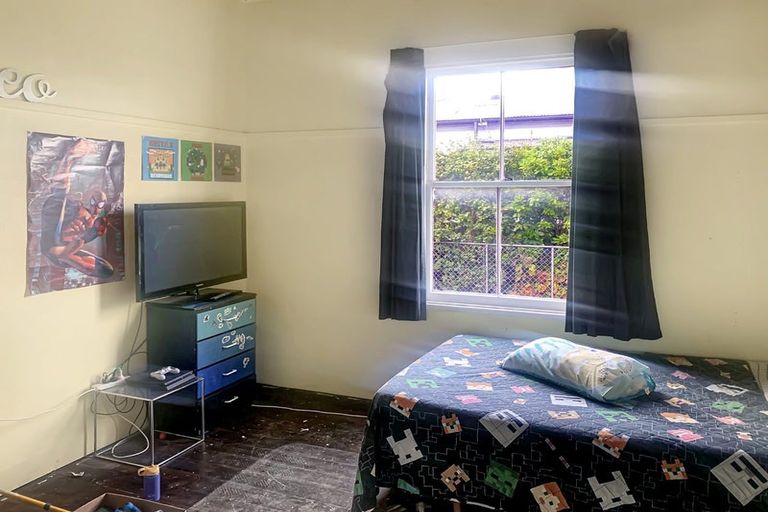 Photo of property in 17 York Street, Dannevirke, 4930