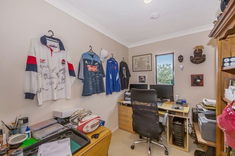 Photo of property in 15 Alverna View, Gulf Harbour, Whangaparaoa, 0930