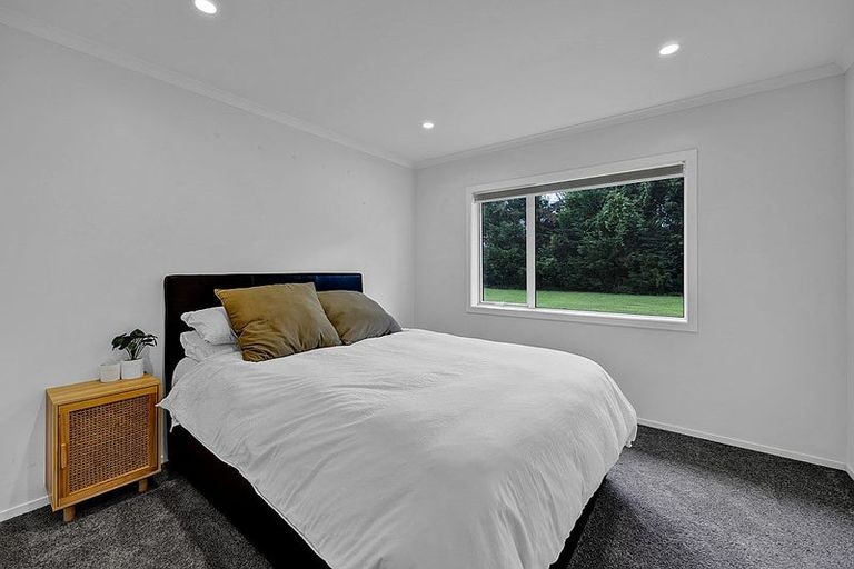 Photo of property in 7 Cross Street, Lepperton, New Plymouth, 4373