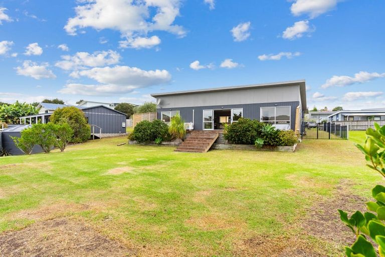Photo of property in 48b Driftwood Place, Mangawhai Heads, Mangawhai, 0505