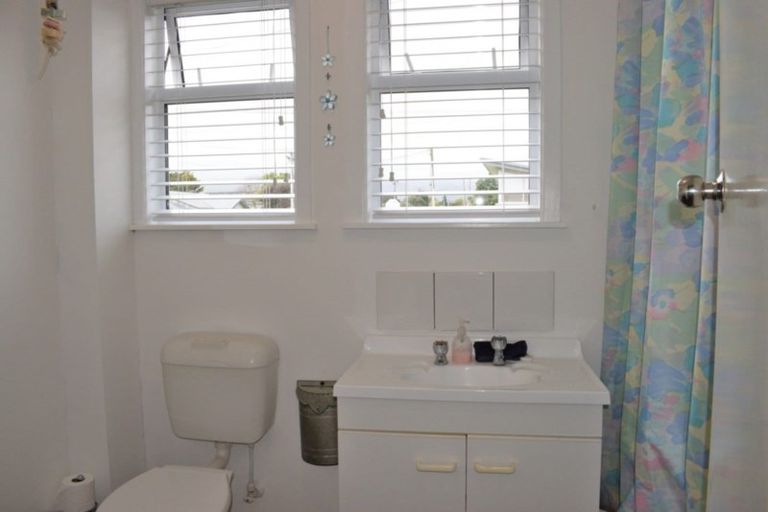 Photo of property in 37 Matene Street, Otaki, 5512