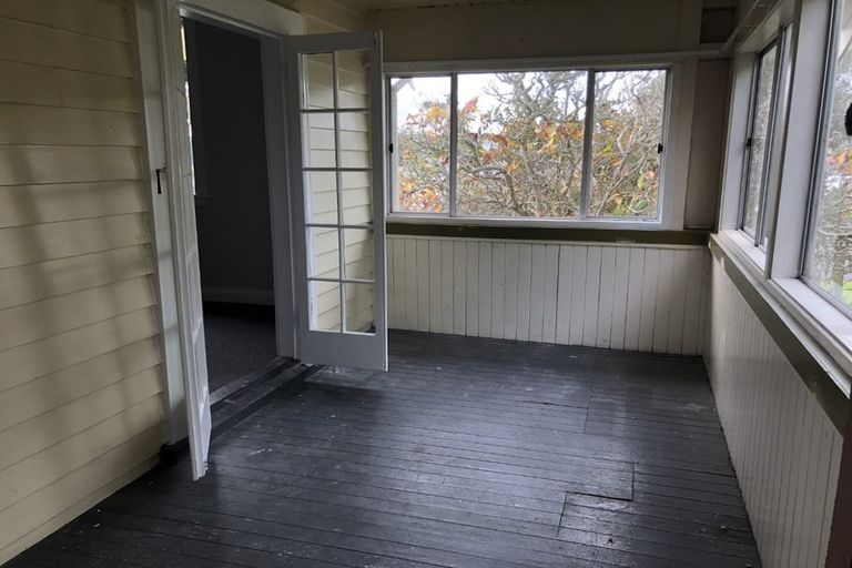 Photo of property in 16 Station Road, Te Kamo, Whangarei, 0112