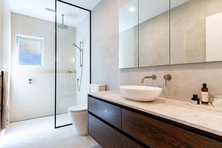 Photo of property in 18 Hastings Road, Mairangi Bay, Auckland, 0630