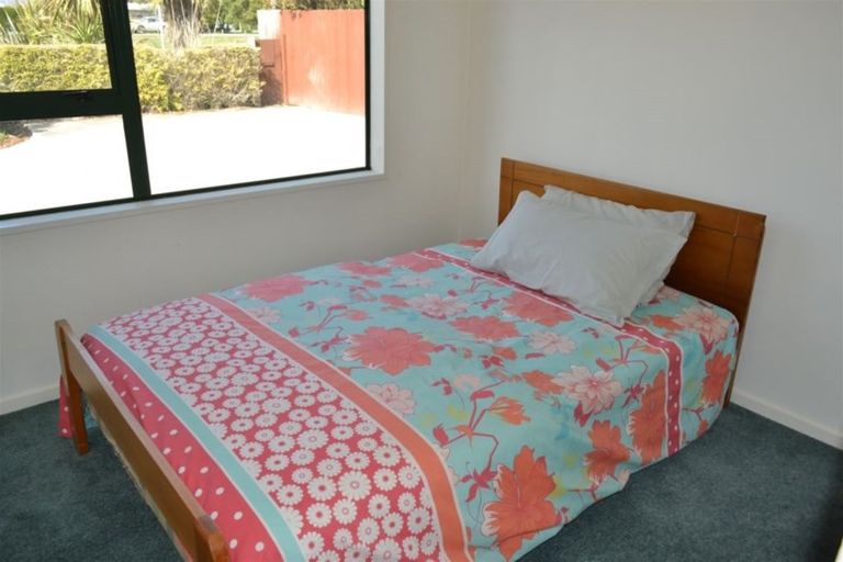 Photo of property in 33a Broadway Avenue, Waikuku Beach, 7473