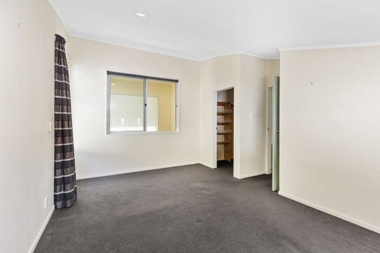 Photo of property in Fernhill Flats, 9/324 The Terrace, Te Aro, Wellington, 6011