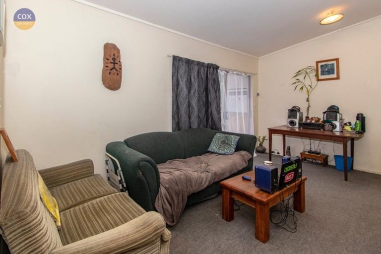 Photo of property in Marewa Lodge Apartments, 13/44 Taradale Road, Marewa, Napier, 4110