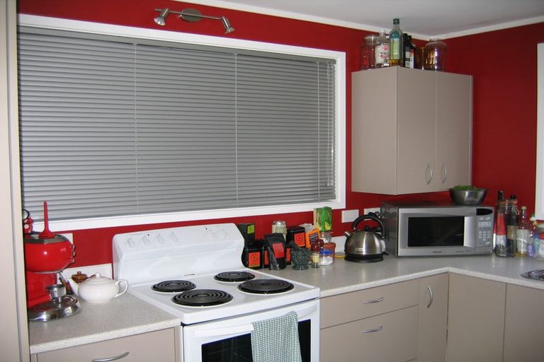 Photo of property in 12 Cheshire Street, Wilton, Wellington, 6012