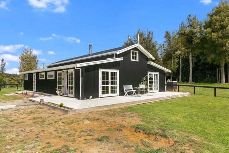 Photo of property in 11 Sarona Park Drive, Omanawa, Tauranga, 3171