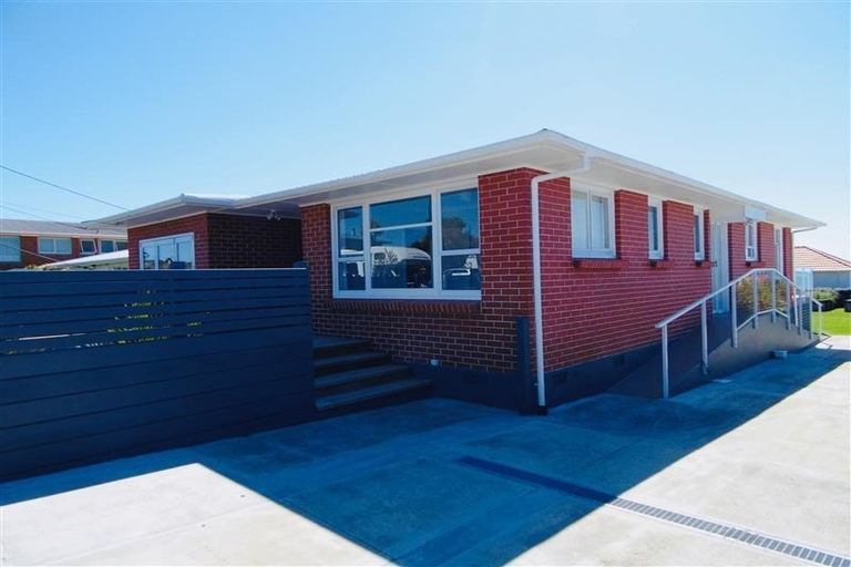 Photo of property in 17 Skinner Street, Blagdon, New Plymouth, 4310