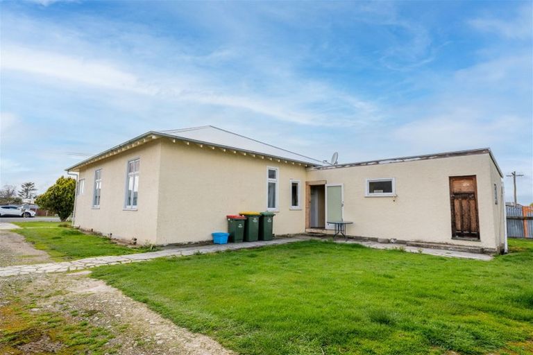 Photo of property in 17 George Street, Waimate, 7924